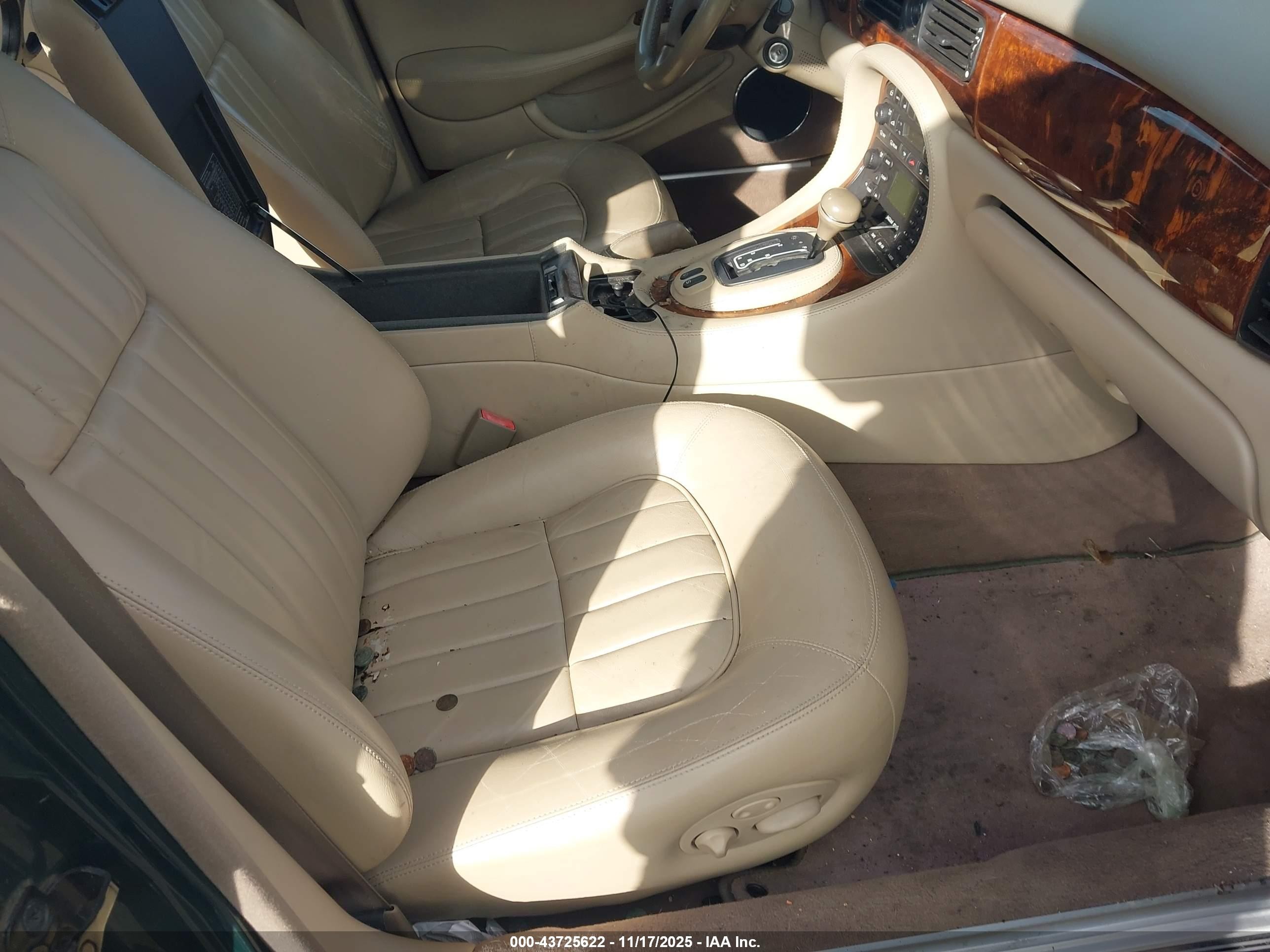 2000 Jaguar Xj8   Green vin: SAJDA14CXYLF17314