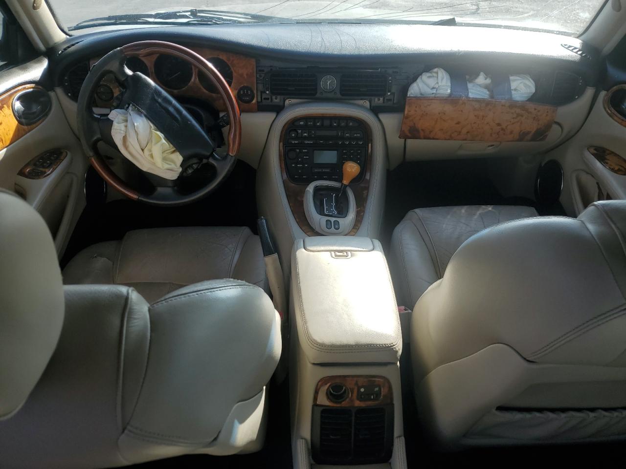 2002 Jaguar Xjr Gray vin: SAJDA15B12MF49401
