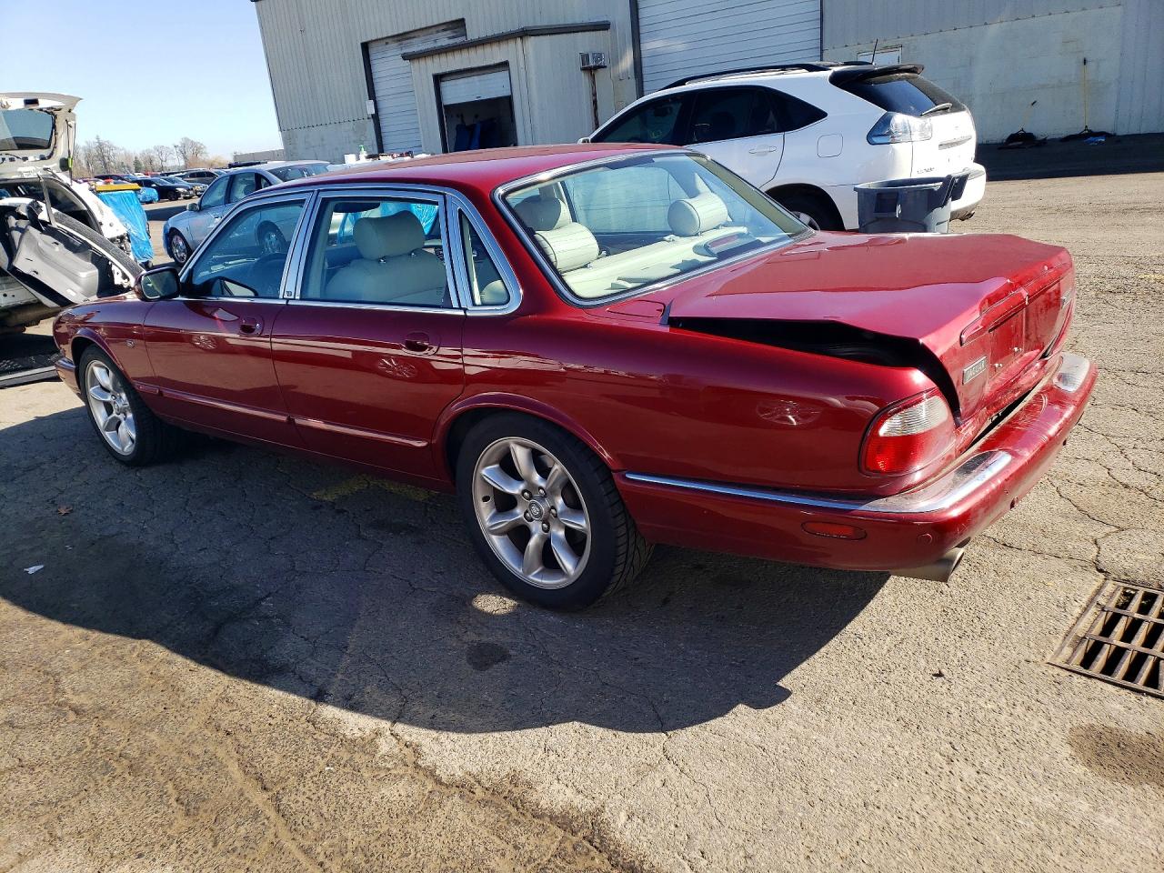 2001 Jaguar Xjr Red vin: SAJDA15B21MF30967