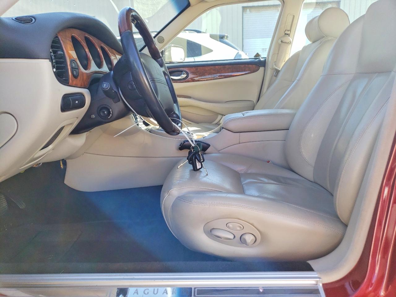 2001 Jaguar Xjr Red vin: SAJDA15B21MF30967