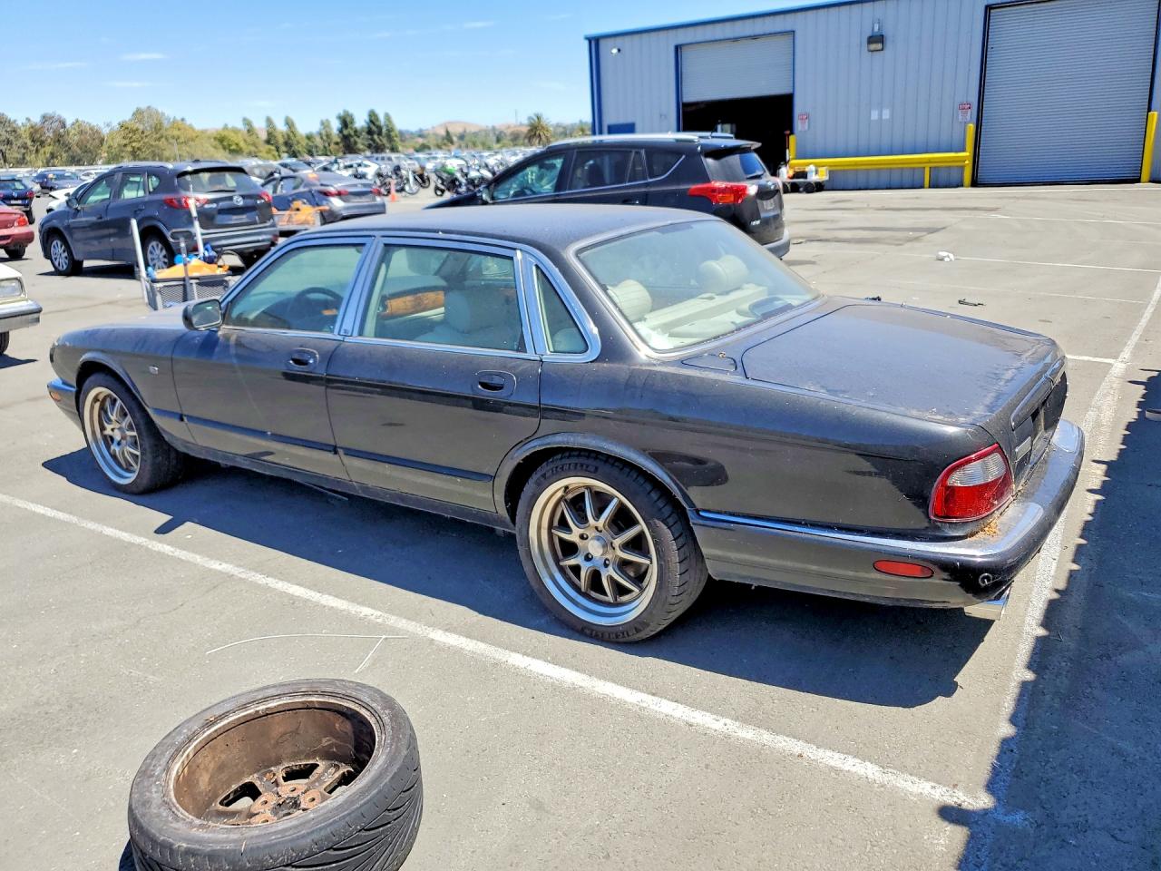 2002 Jaguar Xjr Black vin: SAJDA15B32MF42532