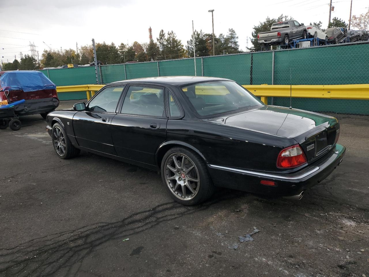 2002 Jaguar Xjr Black vin: SAJDA15B42MF48999