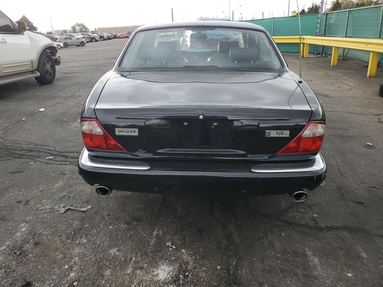 2002 Jaguar Xjr Black vin: SAJDA15B42MF48999
