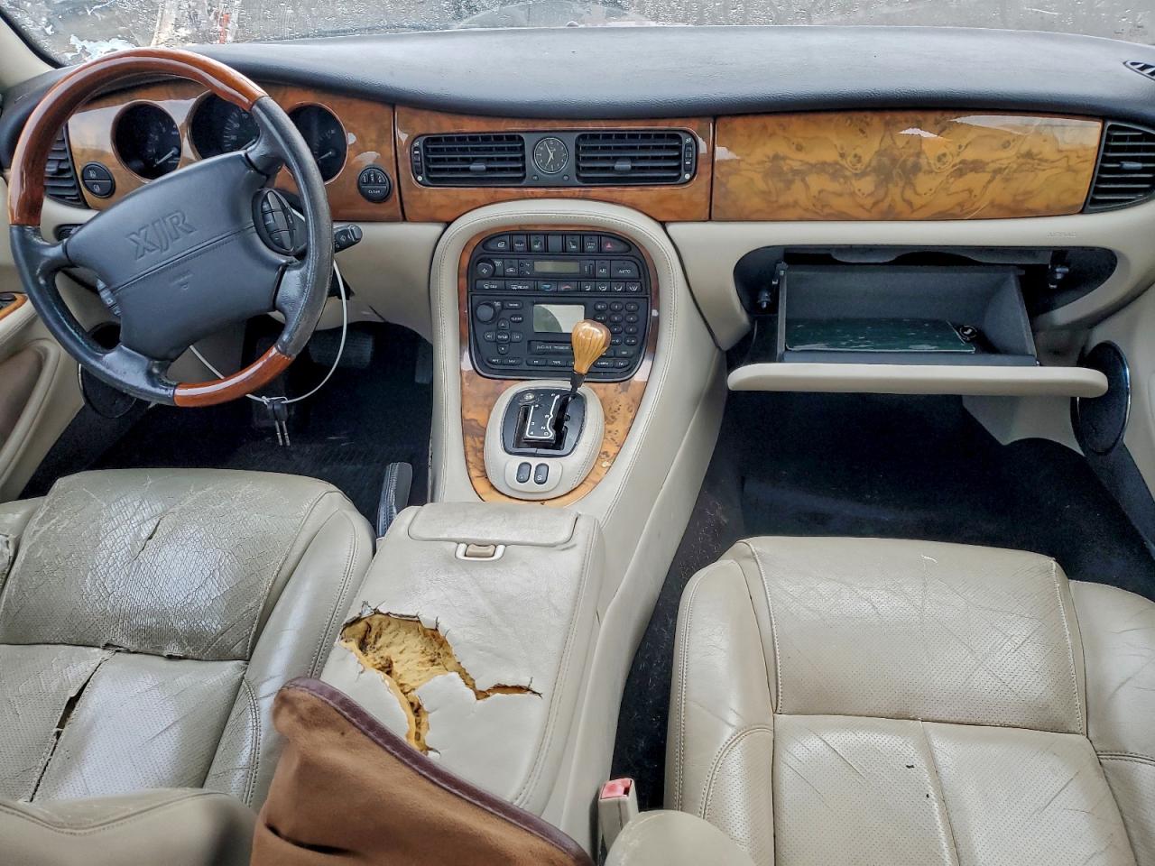 2001 Jaguar Xjr Red vin: SAJDA15B81MF28561