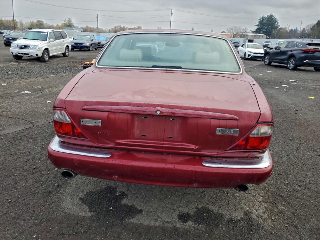 2001 Jaguar Xjr Red vin: SAJDA15B81MF28561