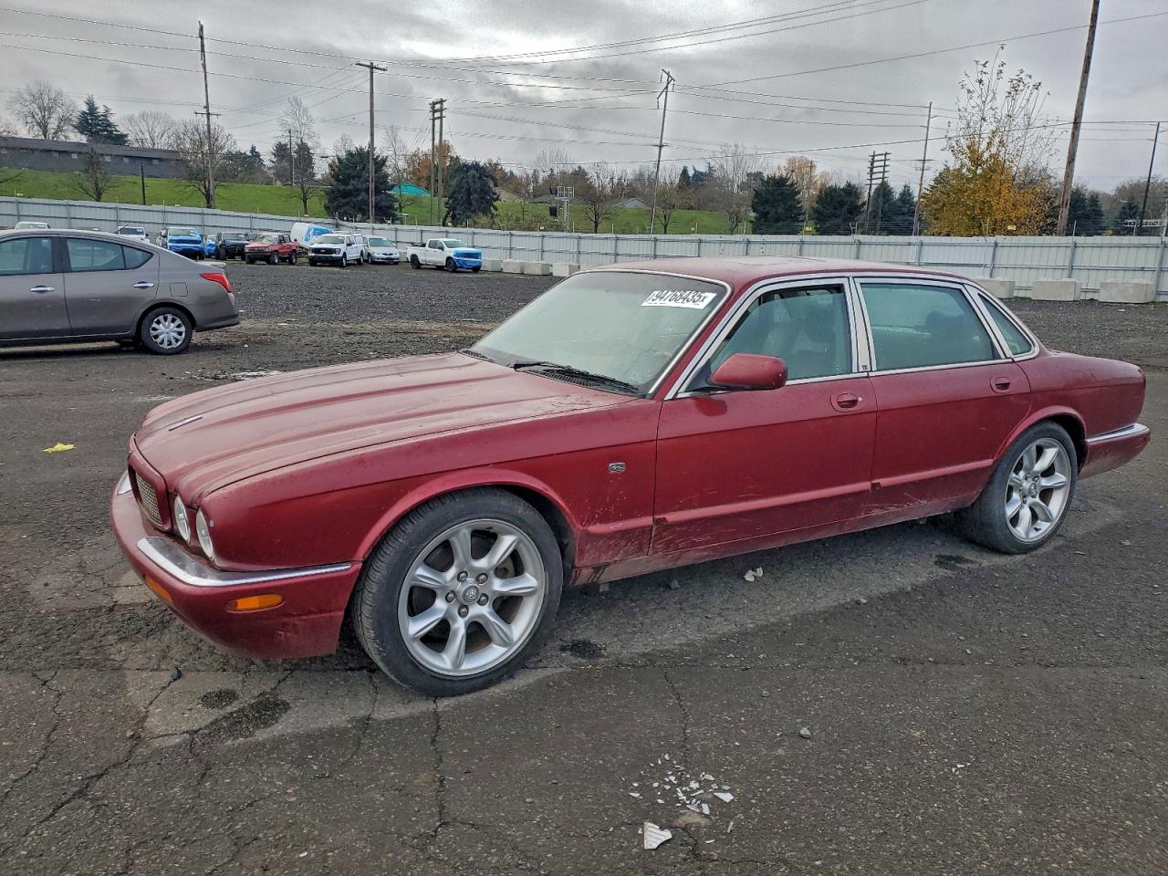 2001 Jaguar Xjr Red vin: SAJDA15B81MF28561