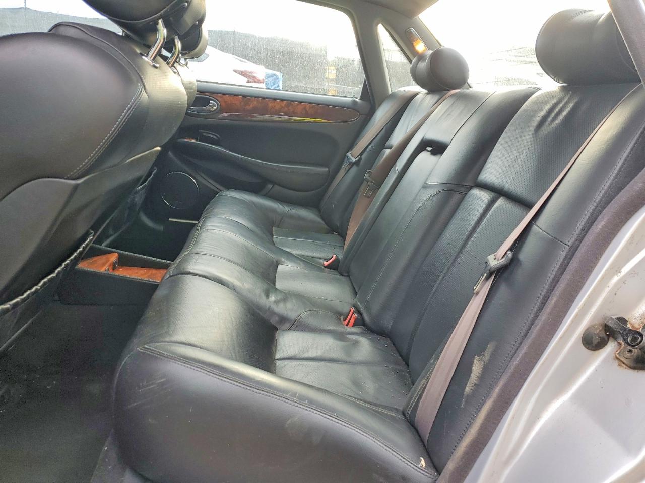 2001 Jaguar Xjr Silver vin: SAJDA15B81MF39057