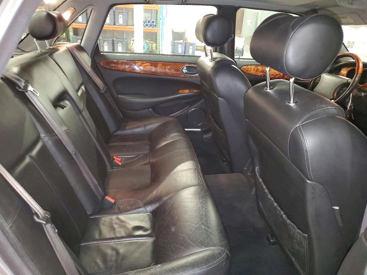 2000 Jaguar Xjr Silver vin: SAJDA15B8YMF03038