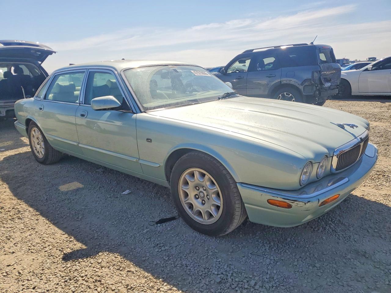 2001 Jaguar Xj8 Зеленый vin: SAJDA23C01LF27055