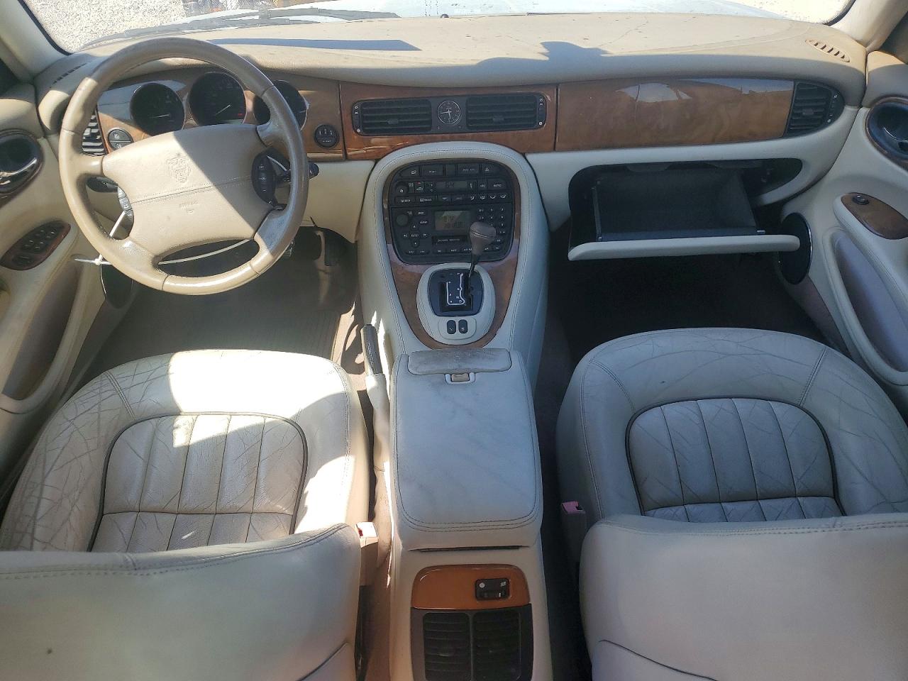2001 Jaguar Xj8 Зеленый vin: SAJDA23C01LF27055