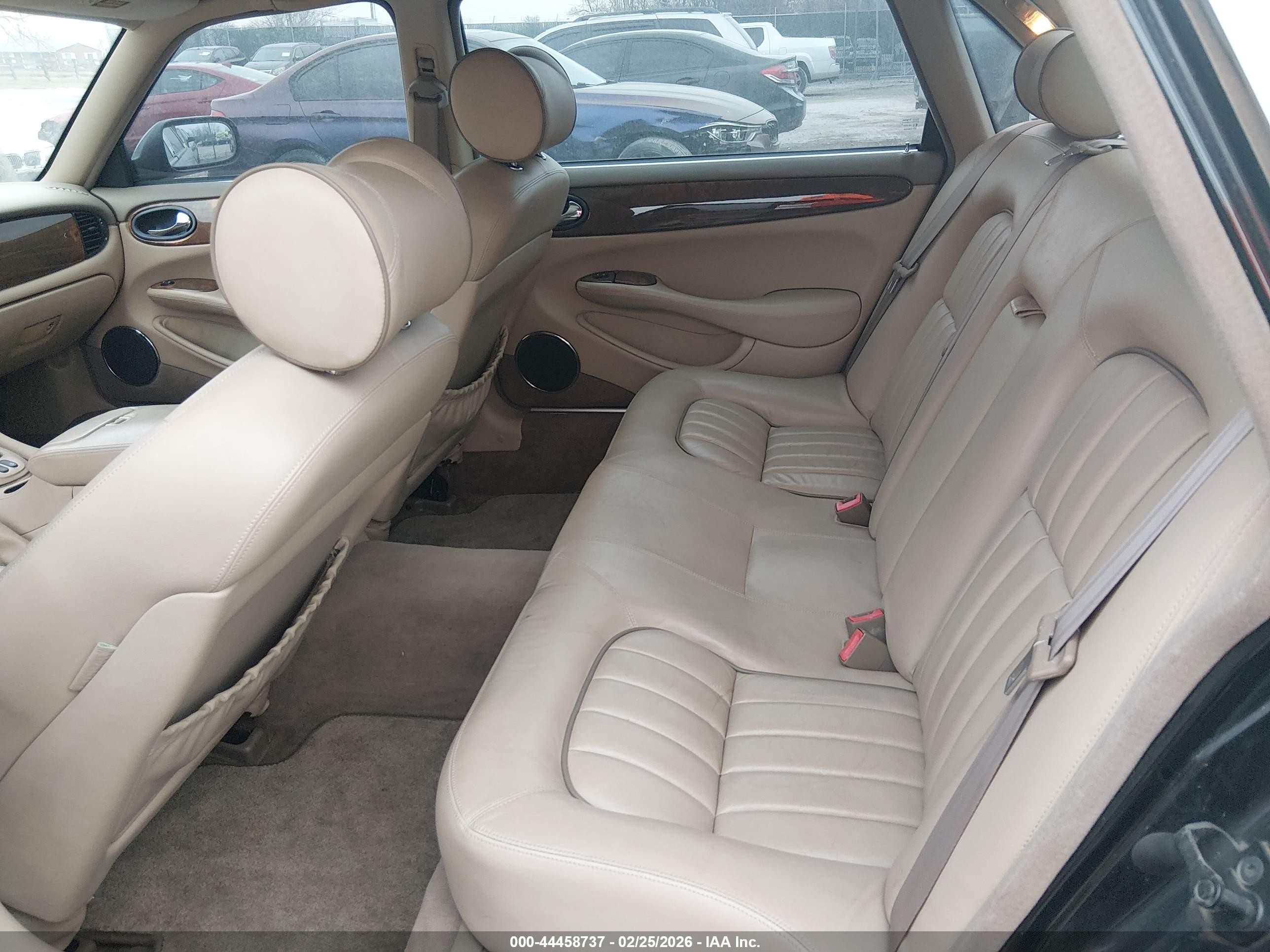 2001 Jaguar Xj8 L Черный vin: SAJDA23CX1LF30643