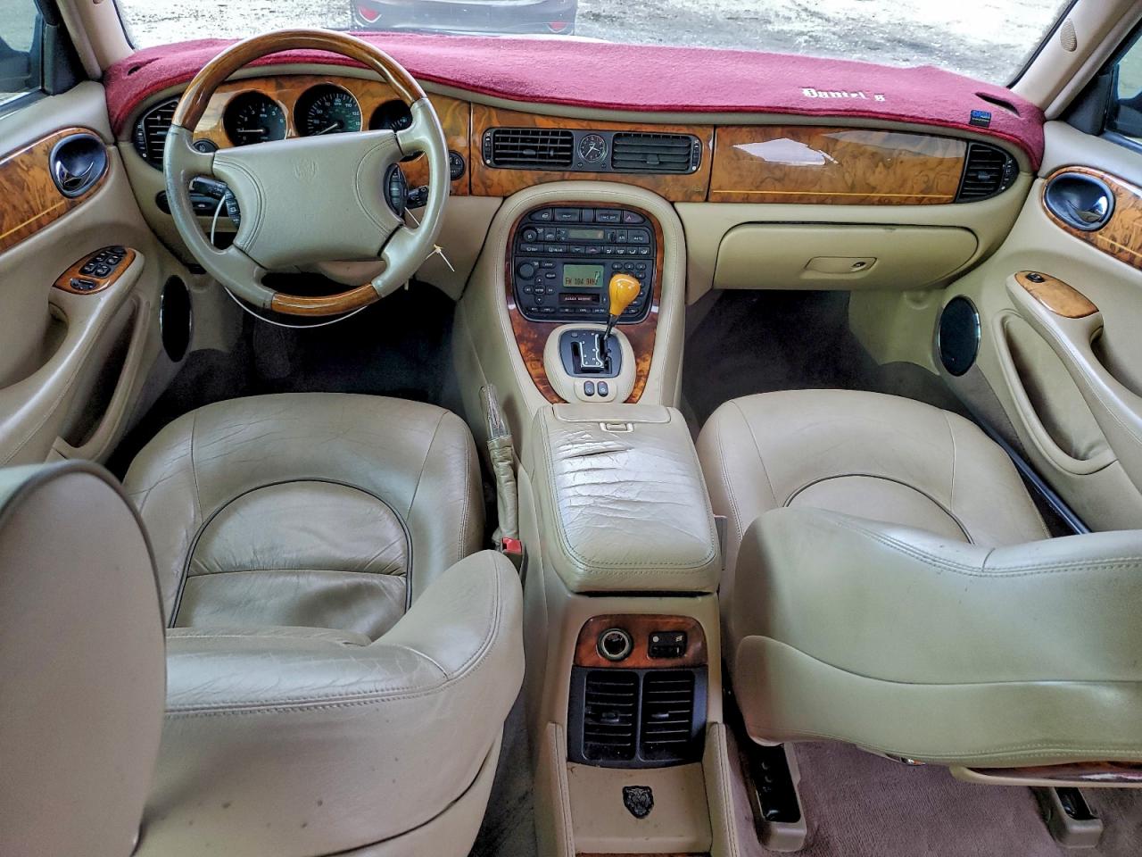 2000 Jaguar Vandenplas Burgundy vin: SAJDA24C6YLF18742
