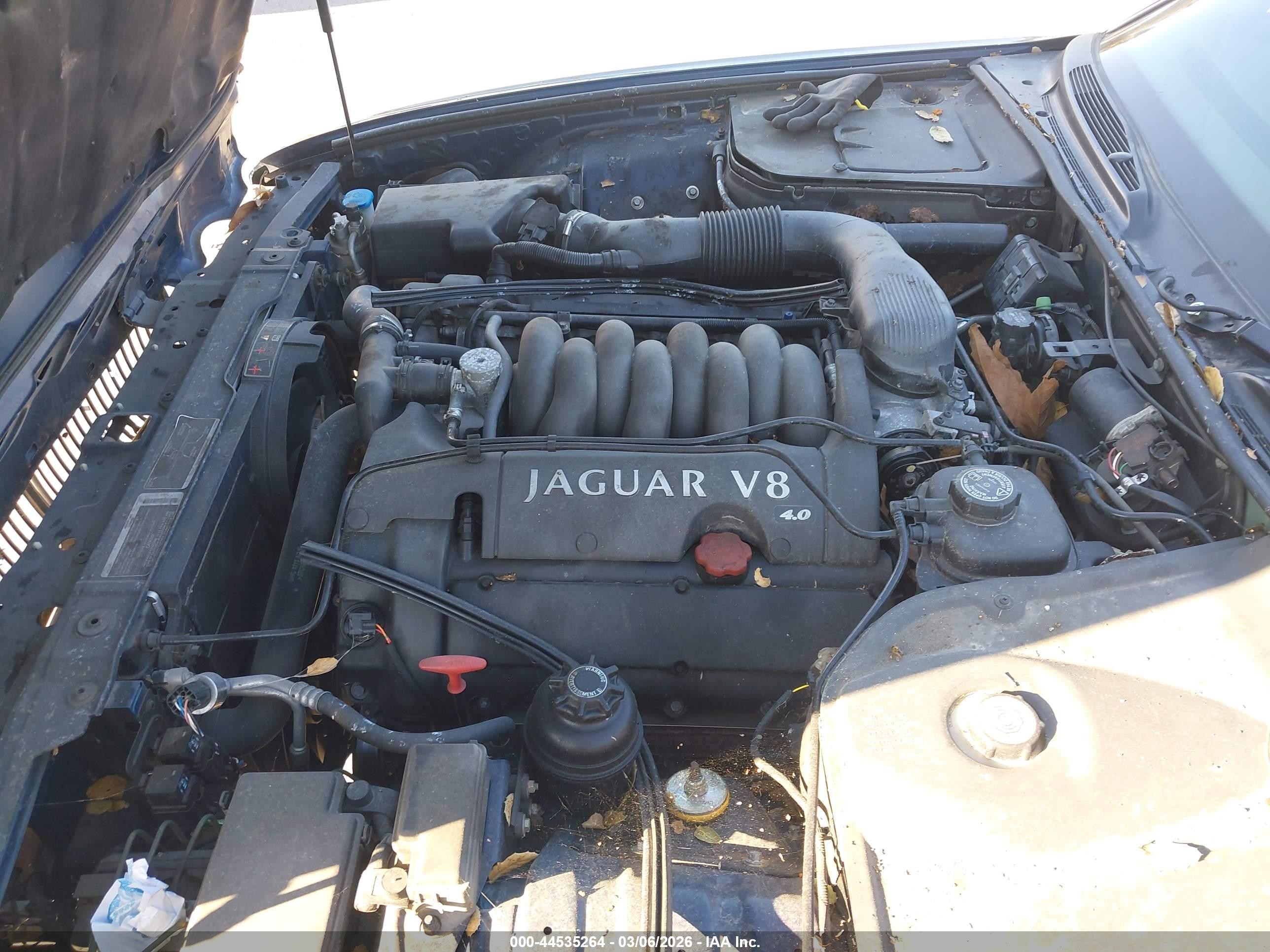 2001 Jaguar Xj8 Vanden Plas Blue vin: SAJDA24CX1LF32147
