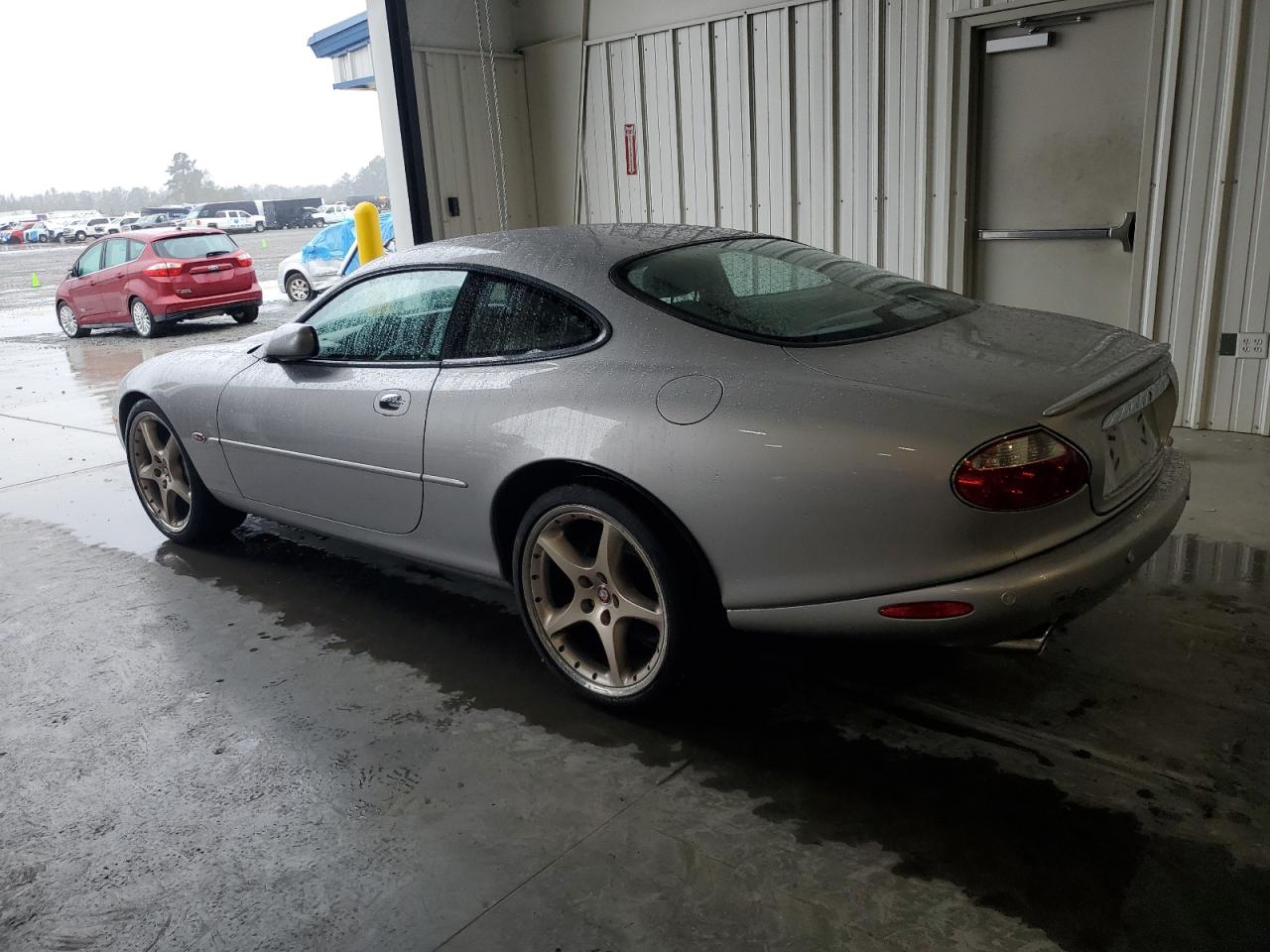 2001 Jaguar Xkr Silver vin: SAJDA41B21PA12122