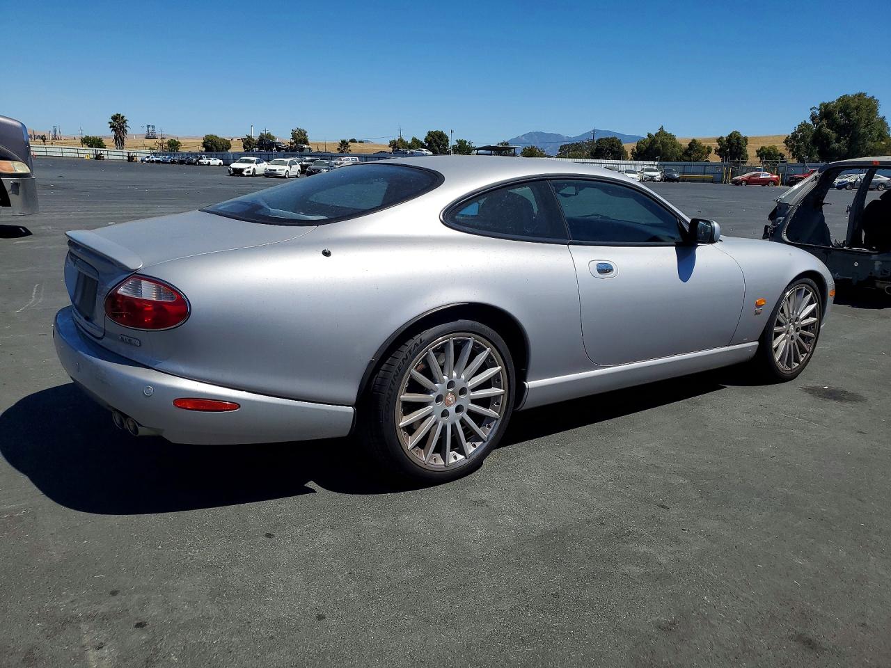 2005 Jaguar Xkr Silver vin: SAJDA41B353A43294