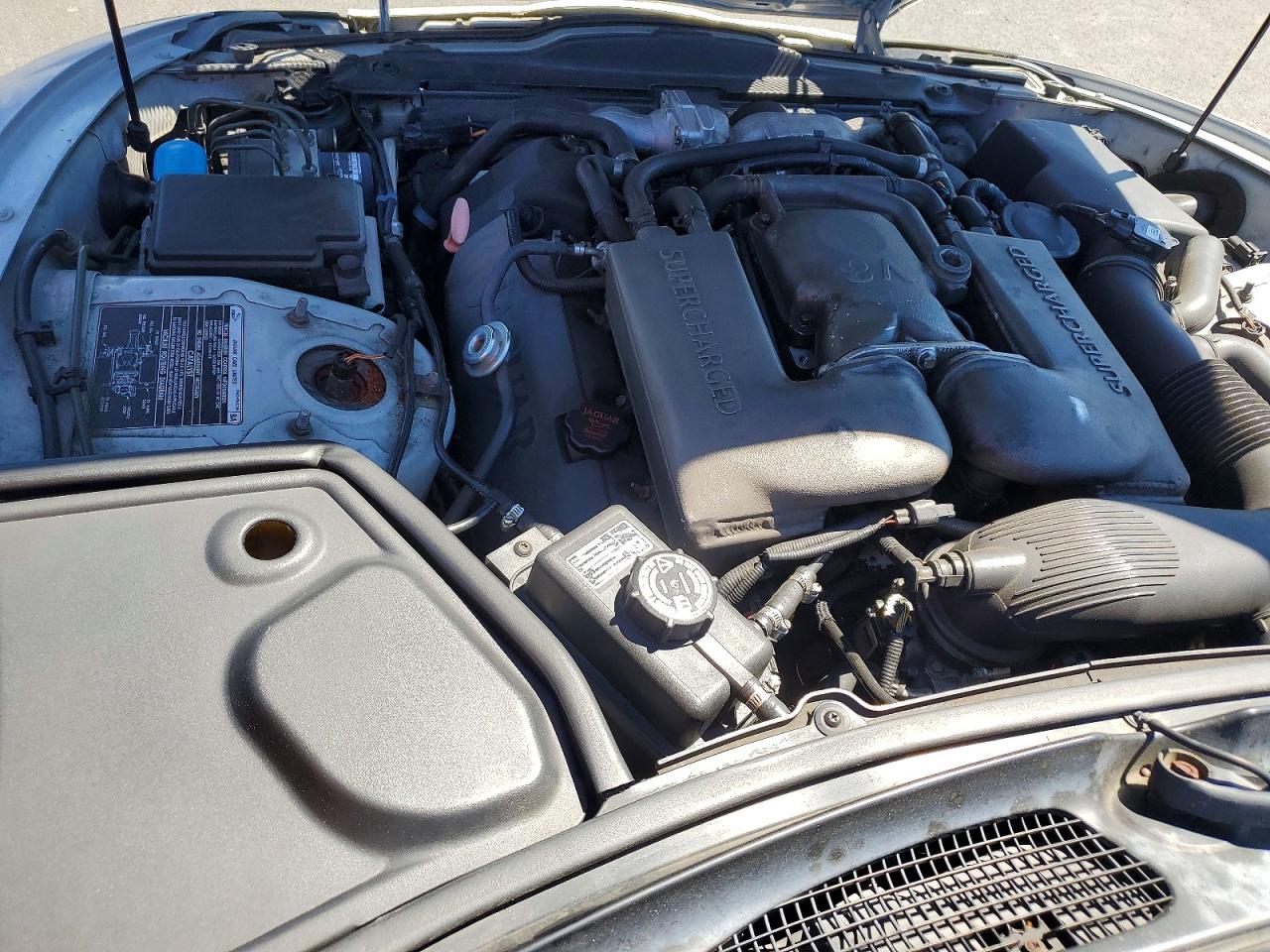 2005 Jaguar Xkr Silver vin: SAJDA41B353A43294