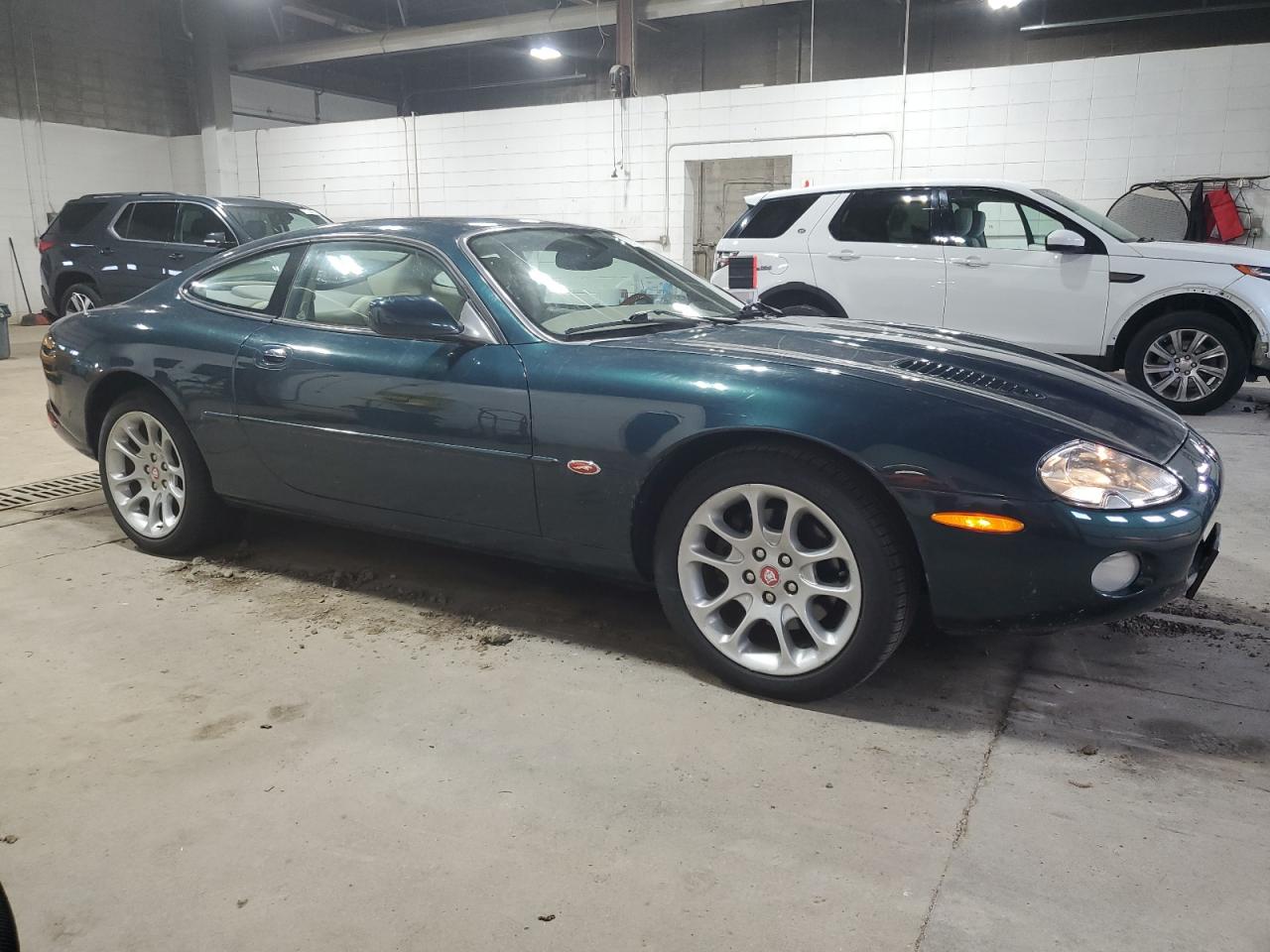2002 Jaguar Xkr Green vin: SAJDA41B72PA28432