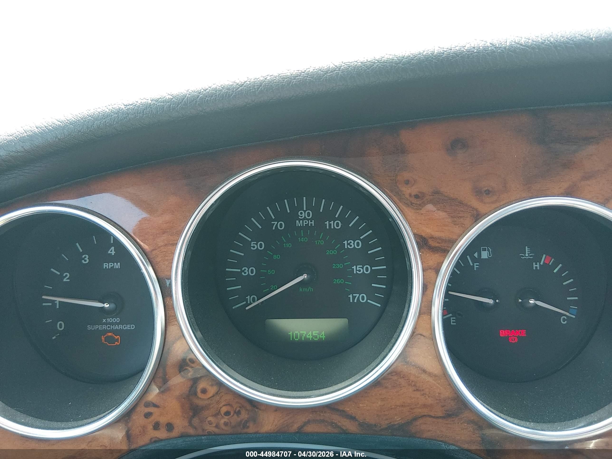 2006 Jaguar Xkr   Серебряный vin: SAJDA41B863A44930