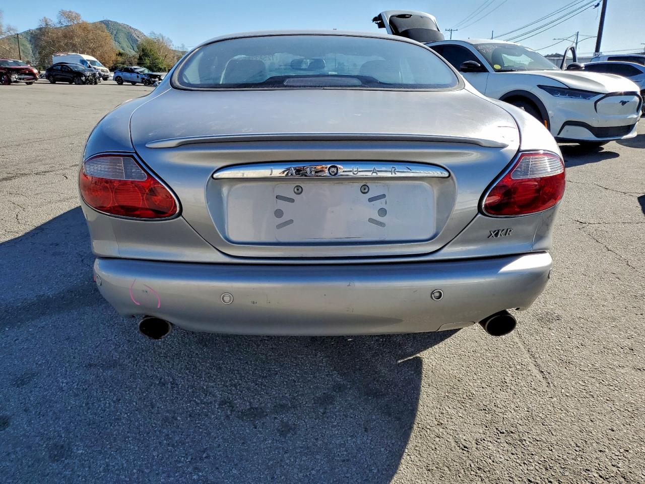 2001 Jaguar Xkr Silver vin: SAJDA41BX1PA13700