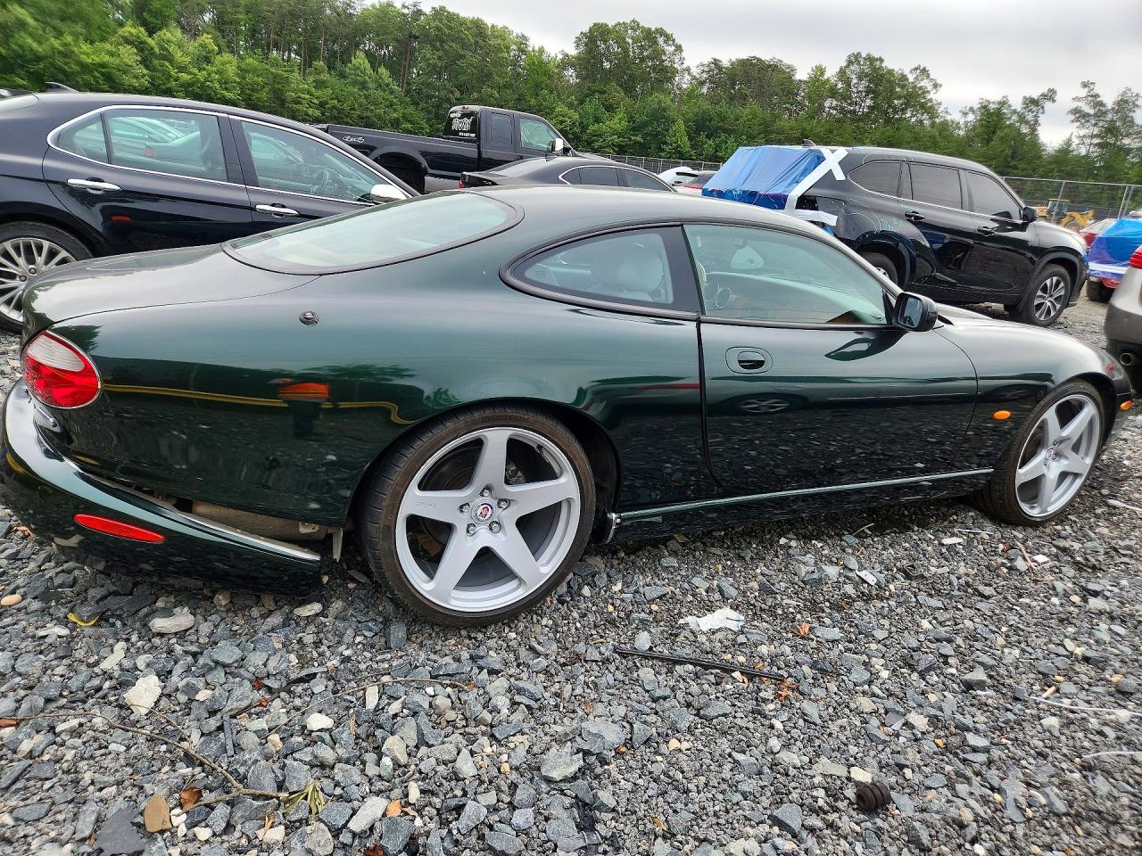 2006 Jaguar Xk8 Green vin: SAJDA41C262A45442