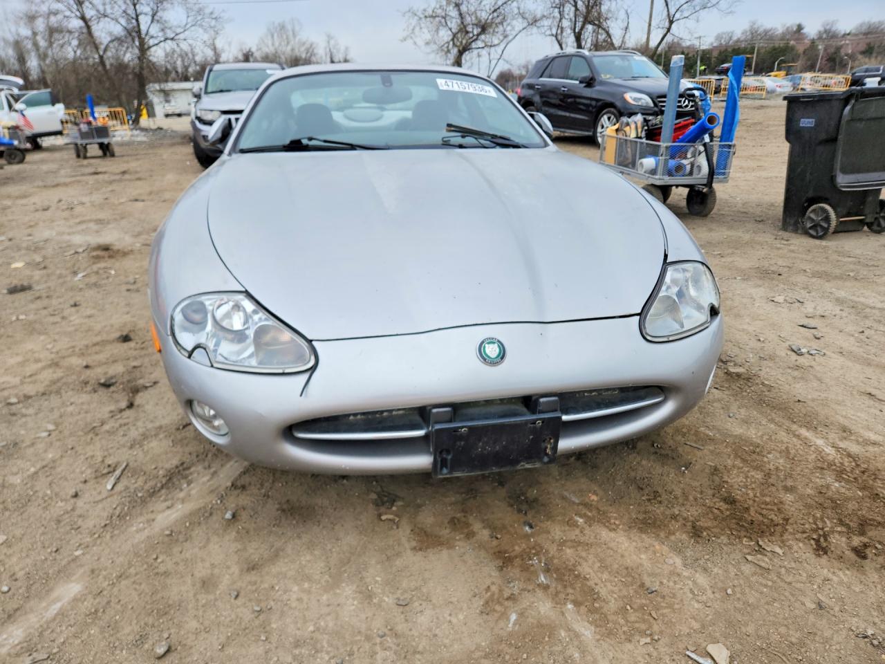 2002 Jaguar Xk8 Silver vin: SAJDA41C72NA25681