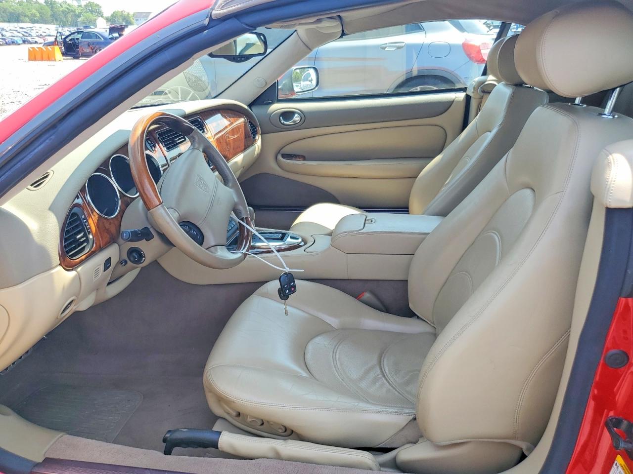2004 Jaguar Xkr Red vin: SAJDA42B043A39314