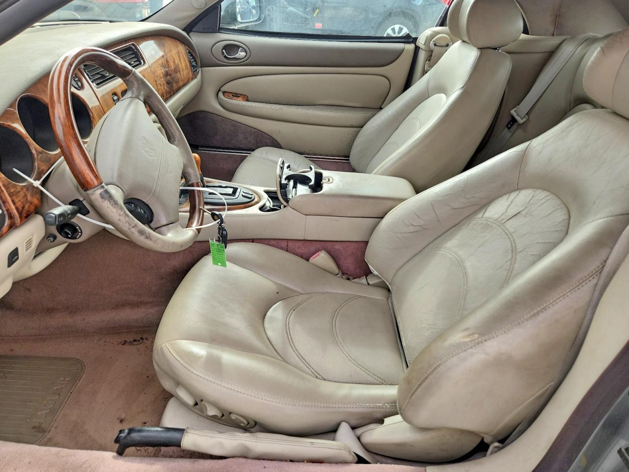2002 Jaguar Xkr Серый vin: SAJDA42B12PA25783