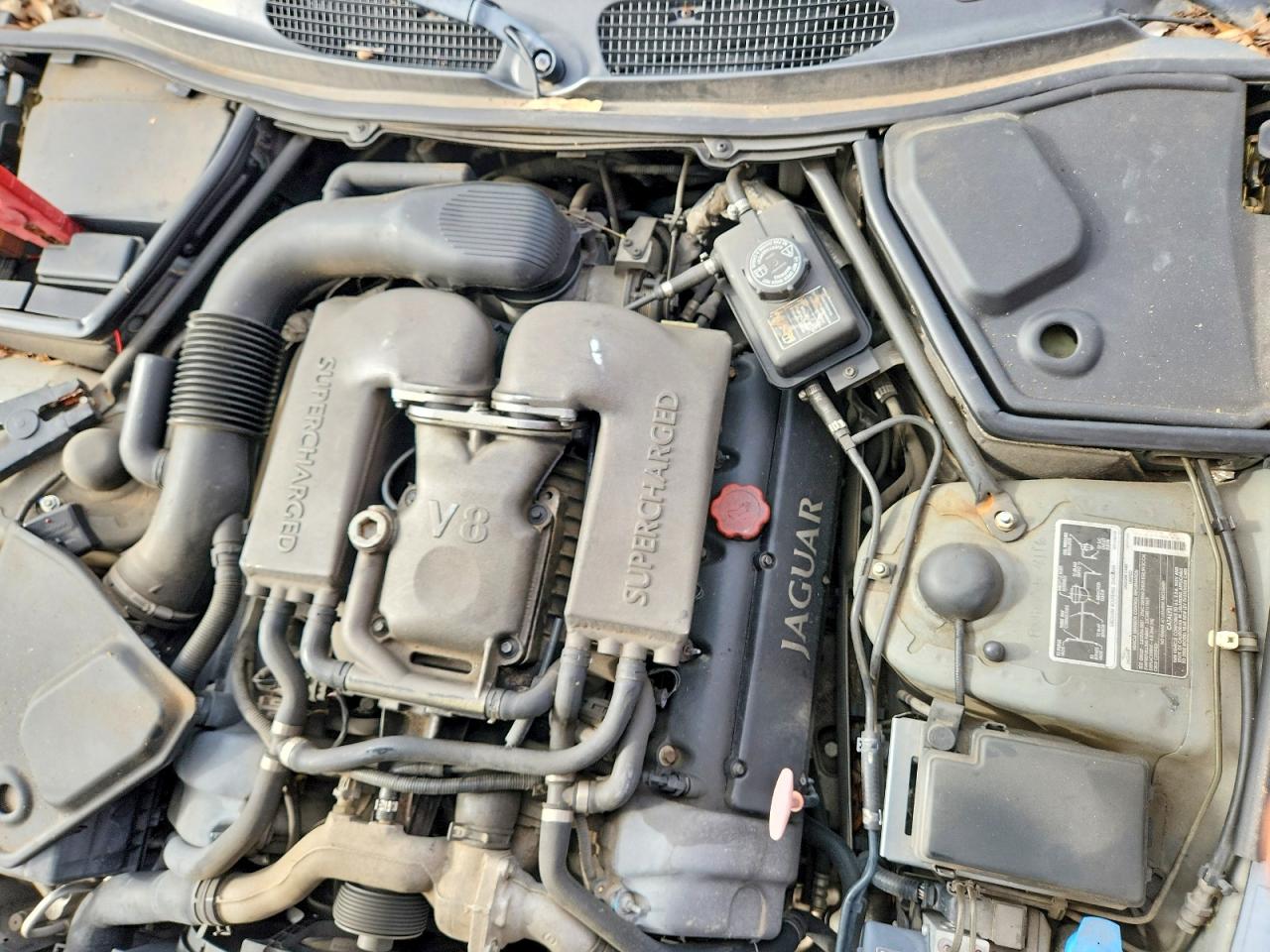 2002 Jaguar Xkr Серый vin: SAJDA42B12PA25783