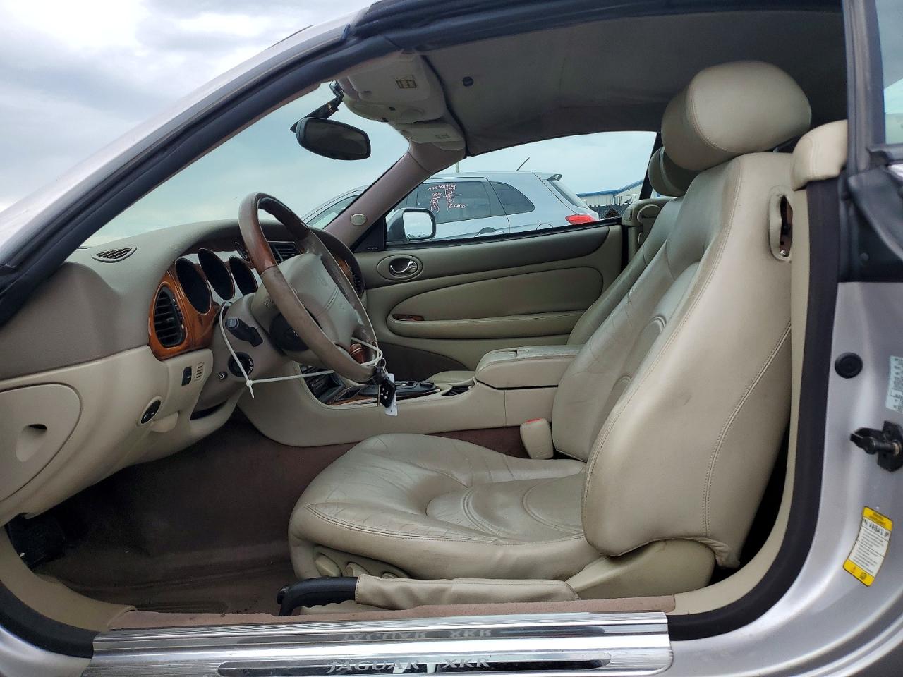 2002 Jaguar Xkr Серебряный vin: SAJDA42B22PA24481