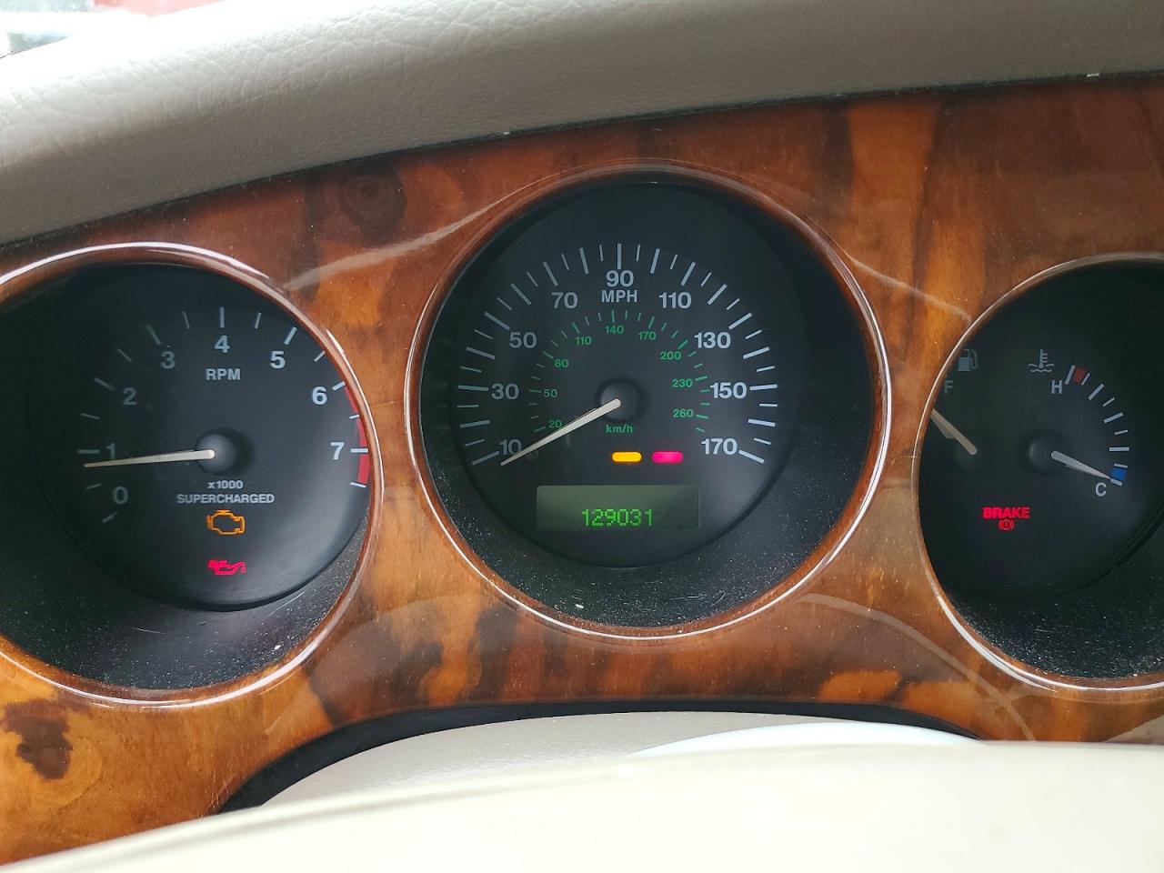 2002 Jaguar Xkr Серебряный vin: SAJDA42B22PA24481