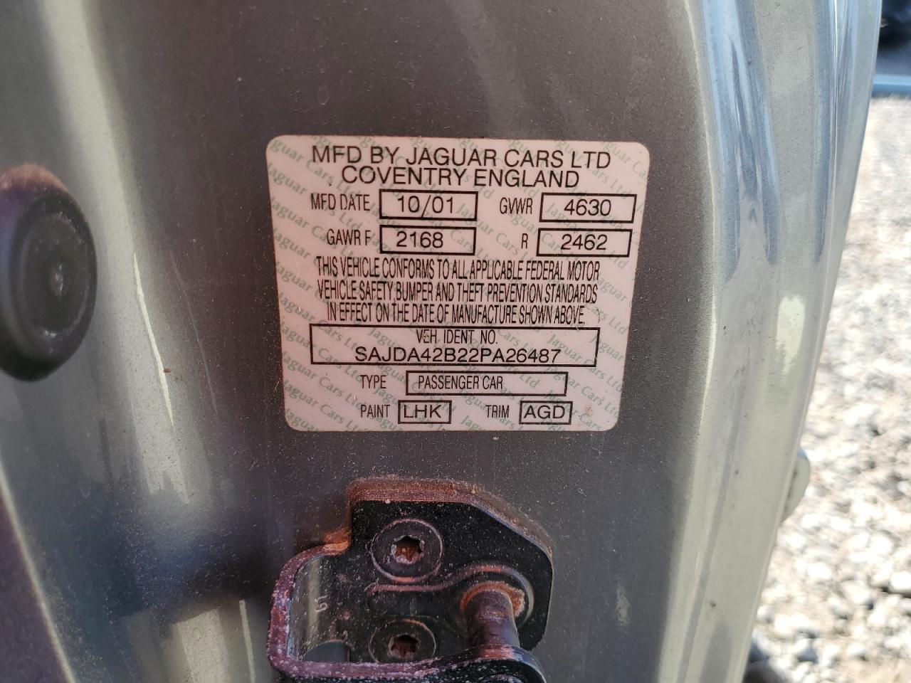 2002 Jaguar Xkr Gray vin: SAJDA42B22PA26487