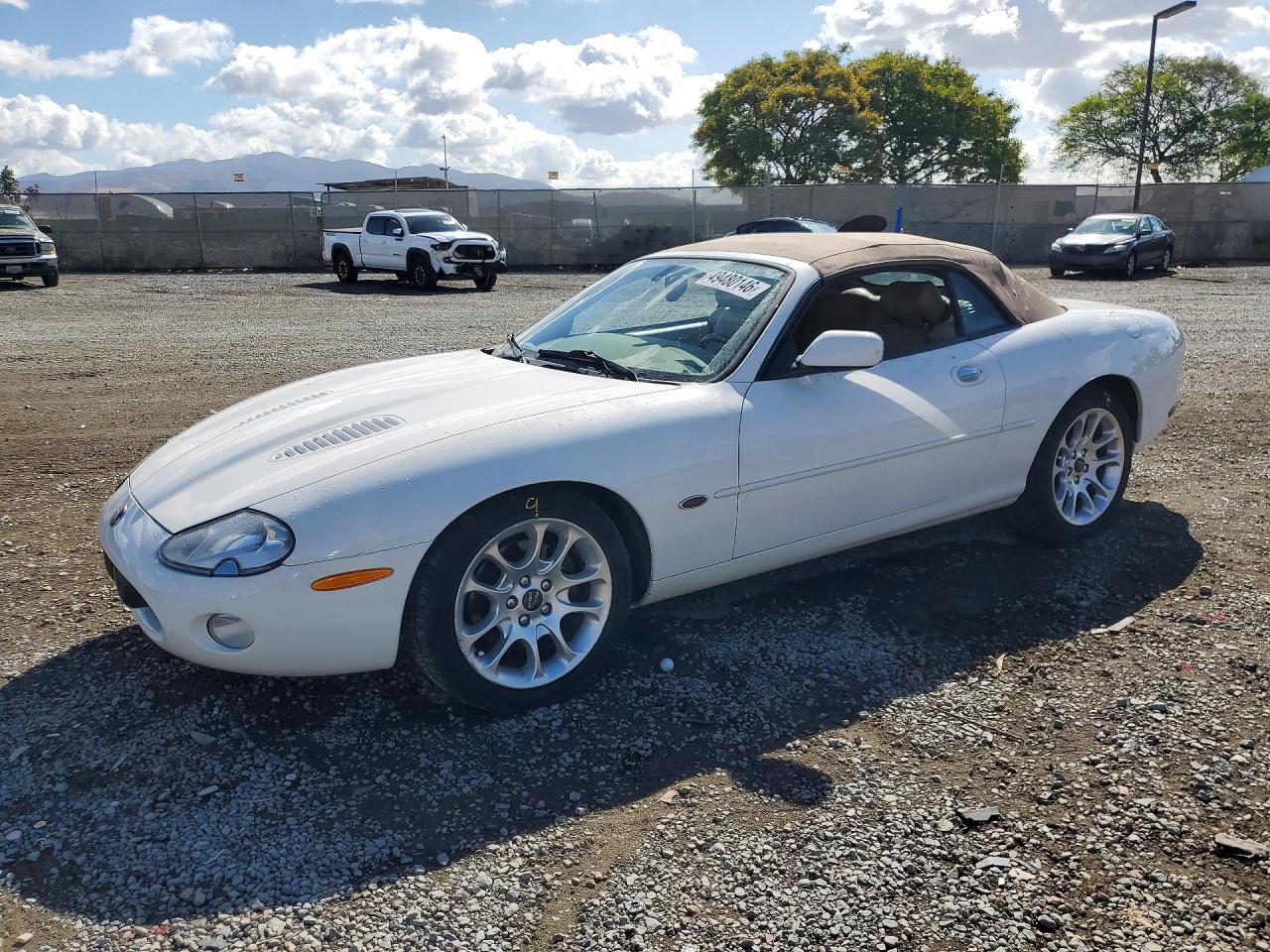 2002 Jaguar Xkr White vin: SAJDA42B42PA25132