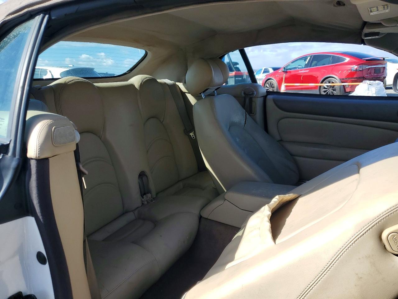 2002 Jaguar Xkr White vin: SAJDA42B42PA25132