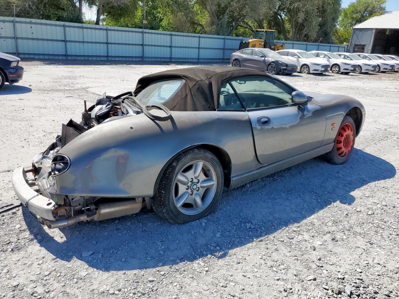 2006 Jaguar Xkr    Silver vin: SAJDA42B563A47573
