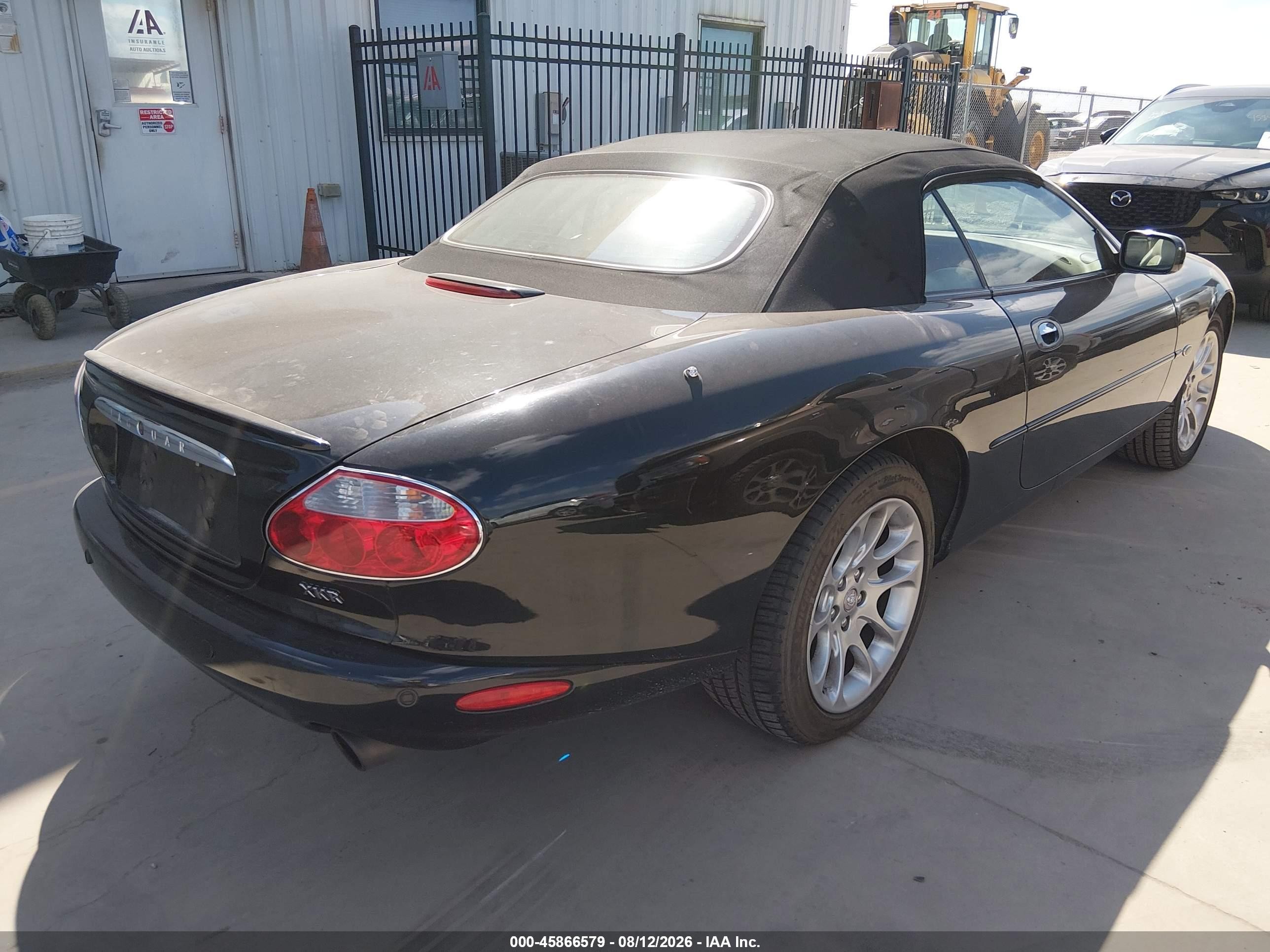 2002 Jaguar Xkr   Black vin: SAJDA42B72PA27232