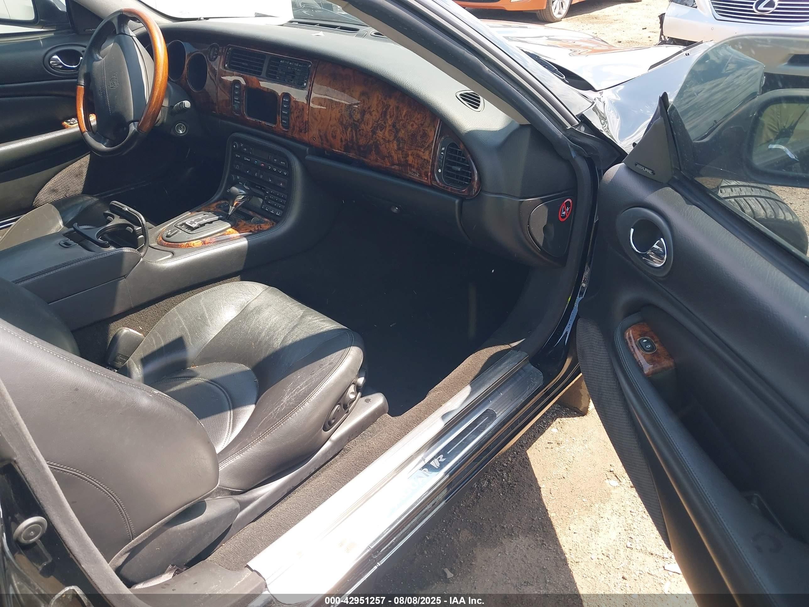 2003 Jaguar Xkr   Black vin: SAJDA42B733A33377