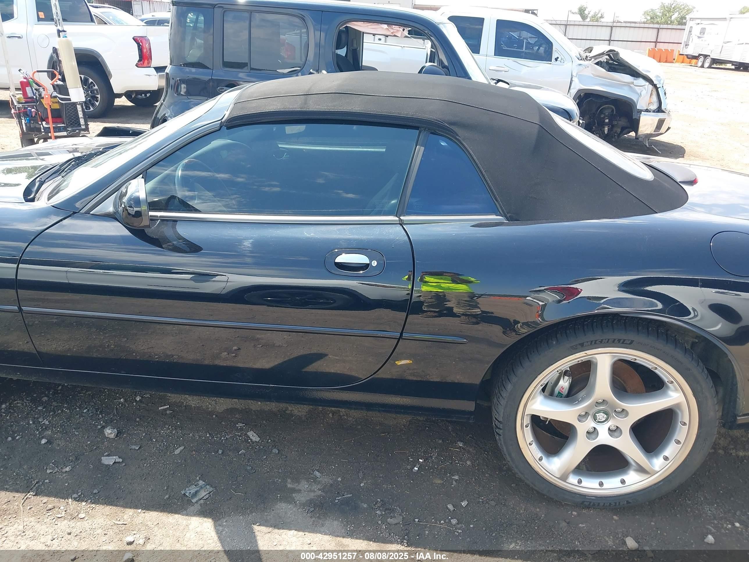 2003 Jaguar Xkr   Black vin: SAJDA42B733A33377
