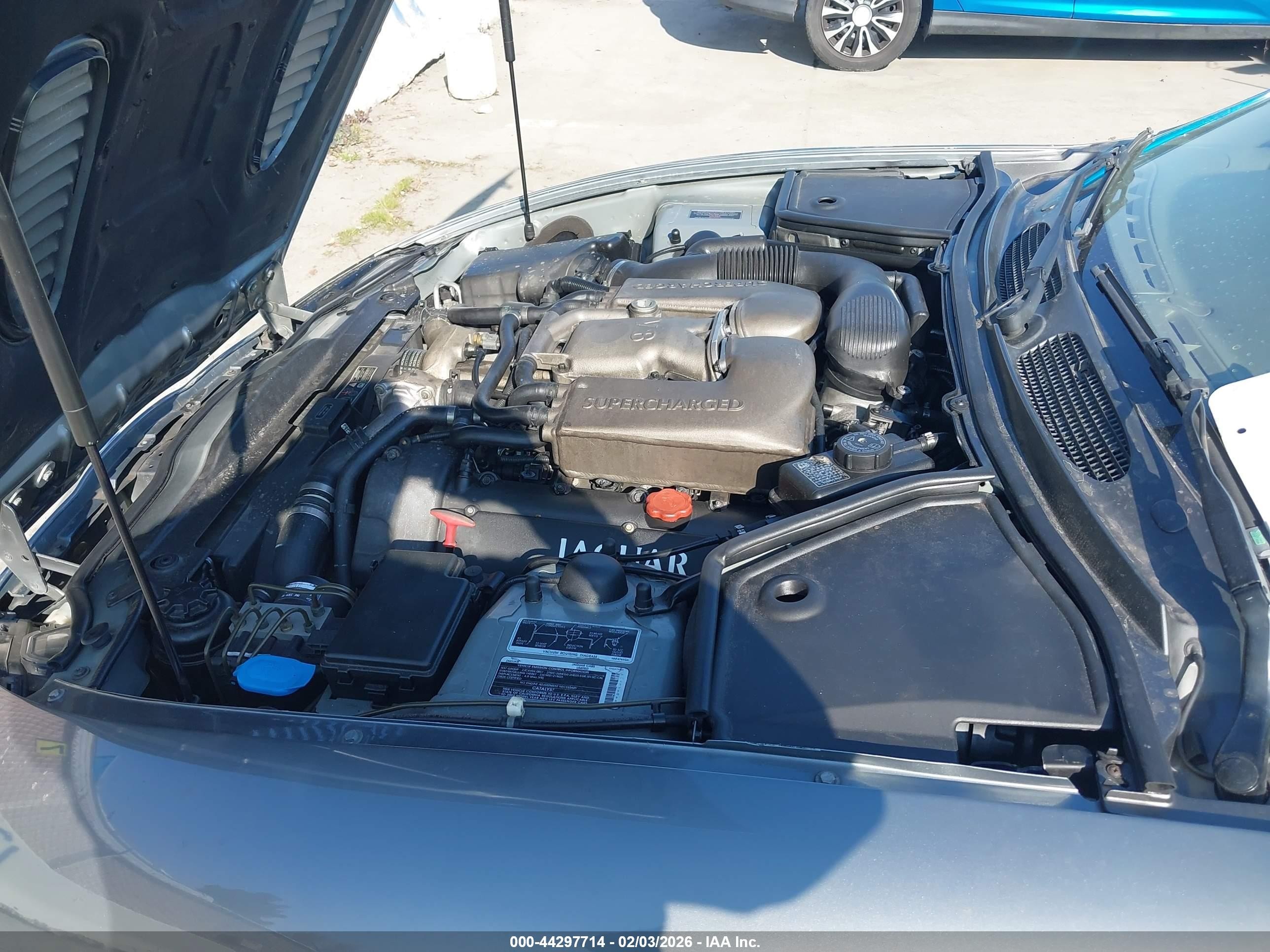 2002 Jaguar Xkr   Gray vin: SAJDA42B82PA25005