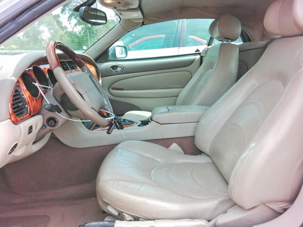 2002 Jaguar Xkr Silver vin: SAJDA42B92PA26065