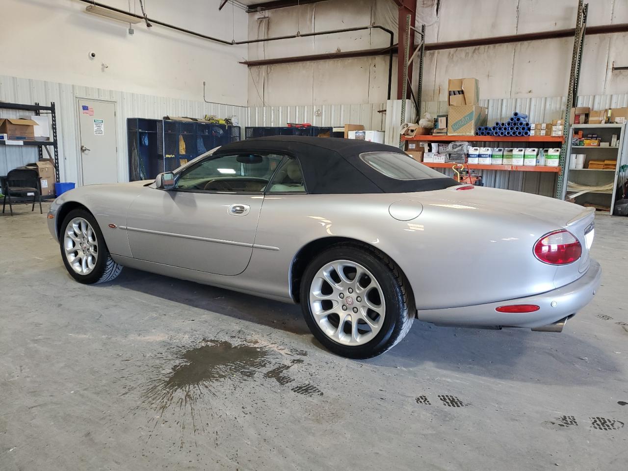 2001 Jaguar Xkr Silver vin: SAJDA42BX1PA21861