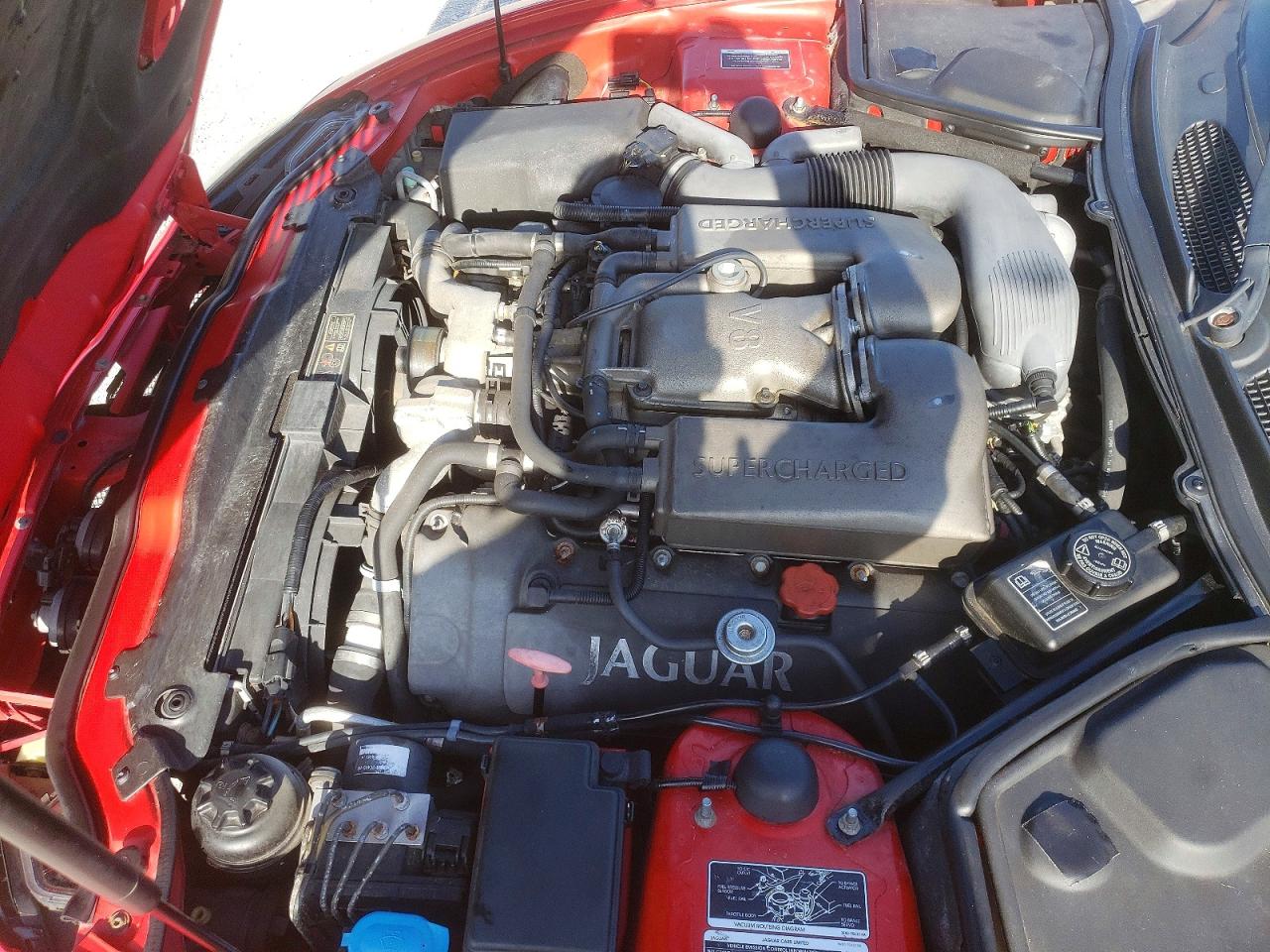 2003 Jaguar Xkr Red vin: SAJDA42BX33A31204