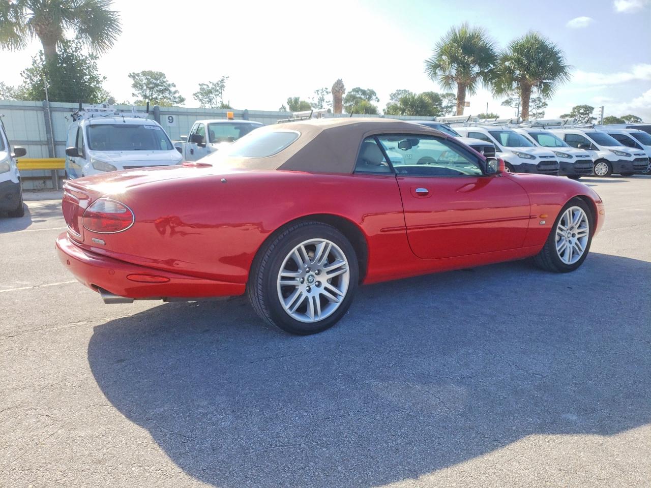 2003 Jaguar Xkr Red vin: SAJDA42BX33A31204