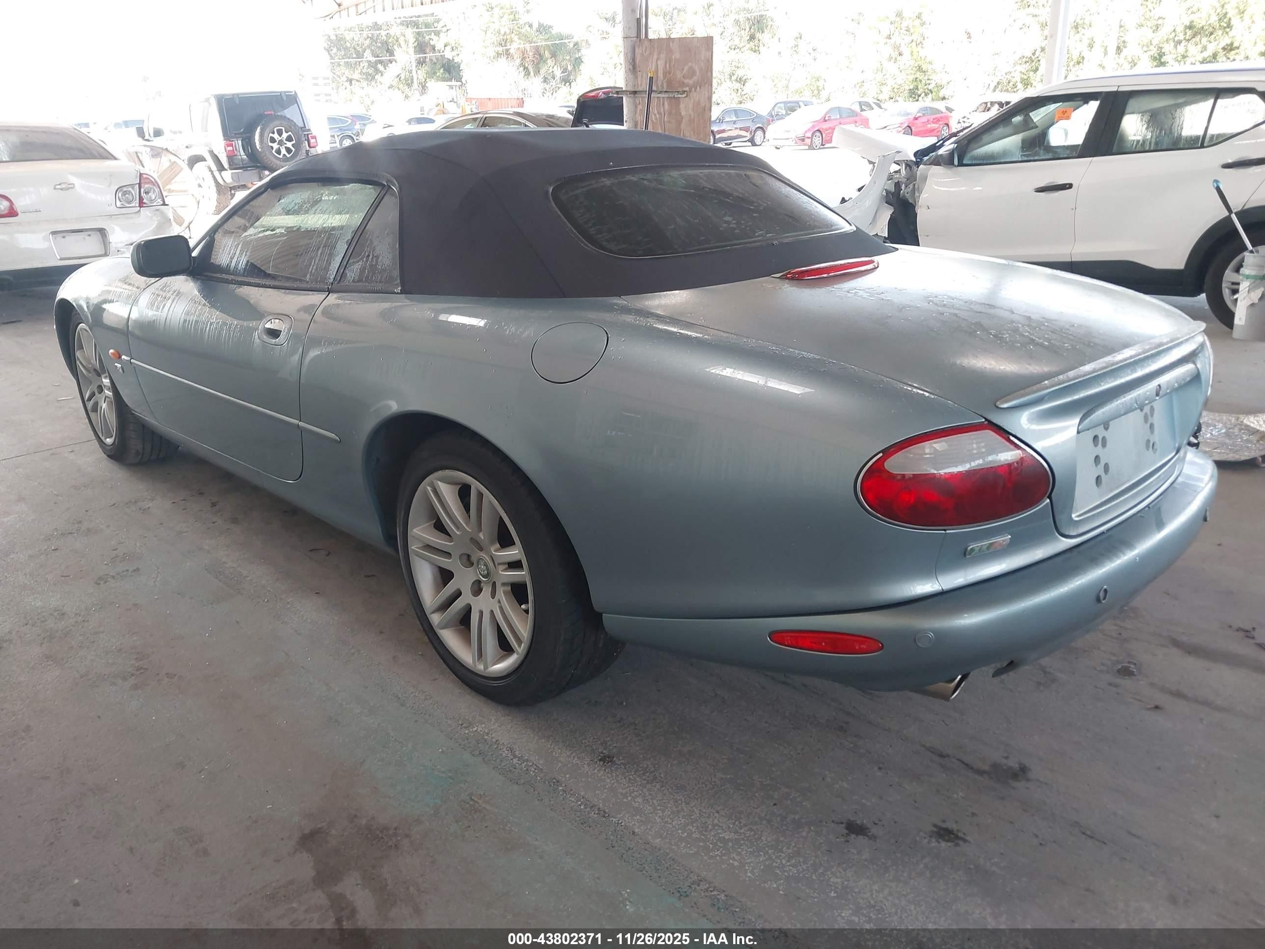 2003 Jaguar Xkr   Light Blue vin: SAJDA42BX33A34653