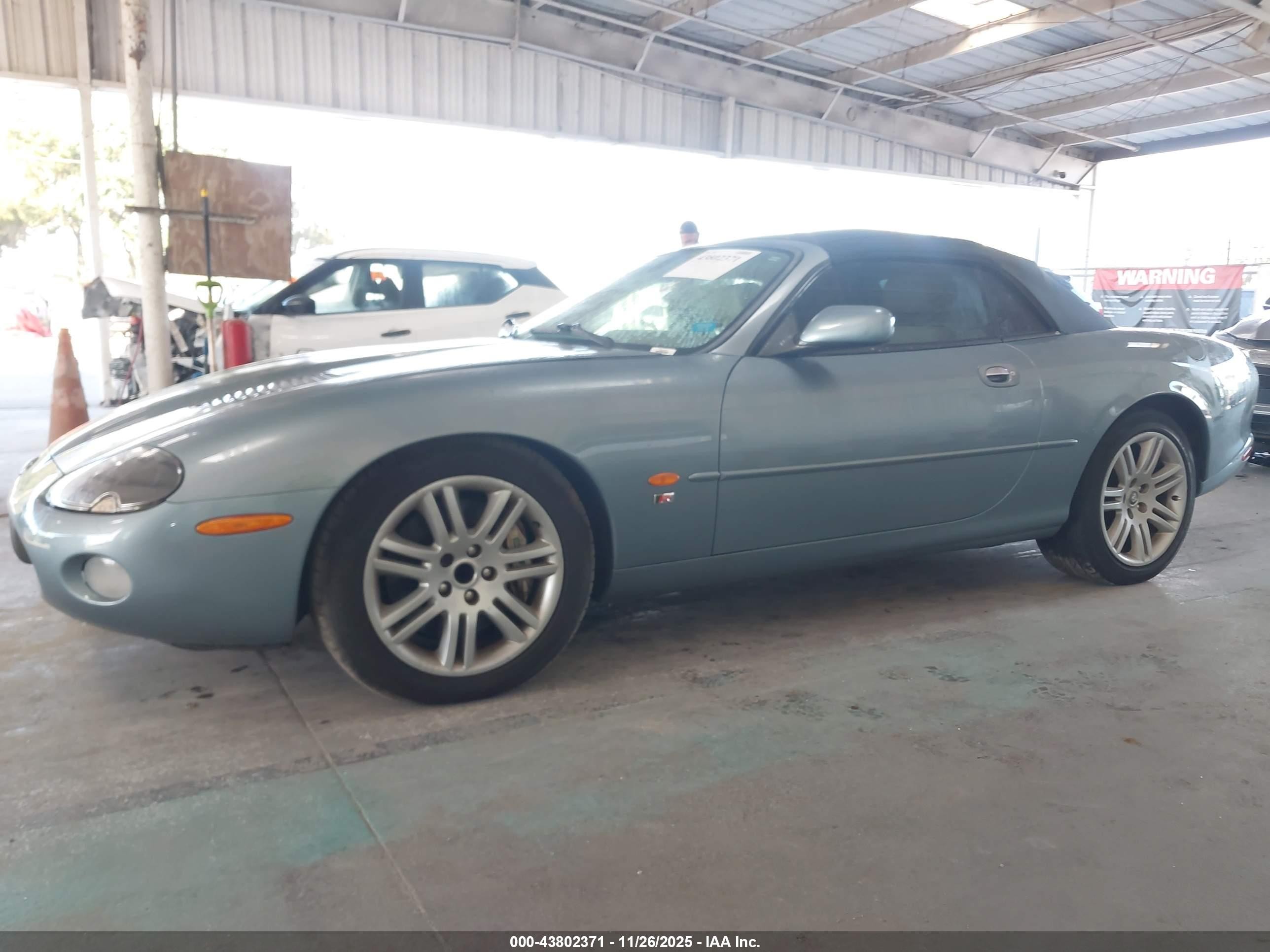 2003 Jaguar Xkr   Light Blue vin: SAJDA42BX33A34653