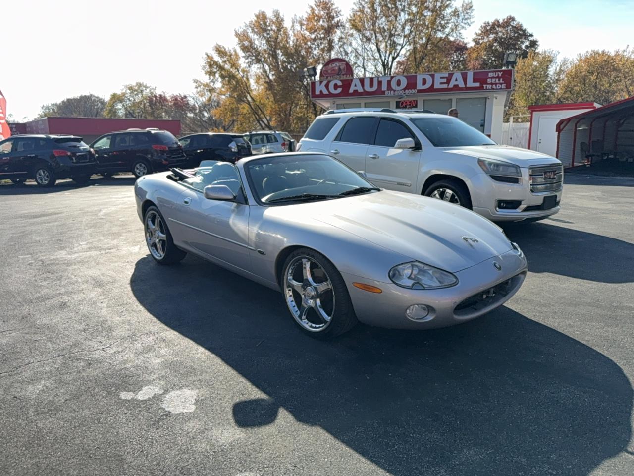 2002 Jaguar Xk8 Silver vin: SAJDA42C02NA24466