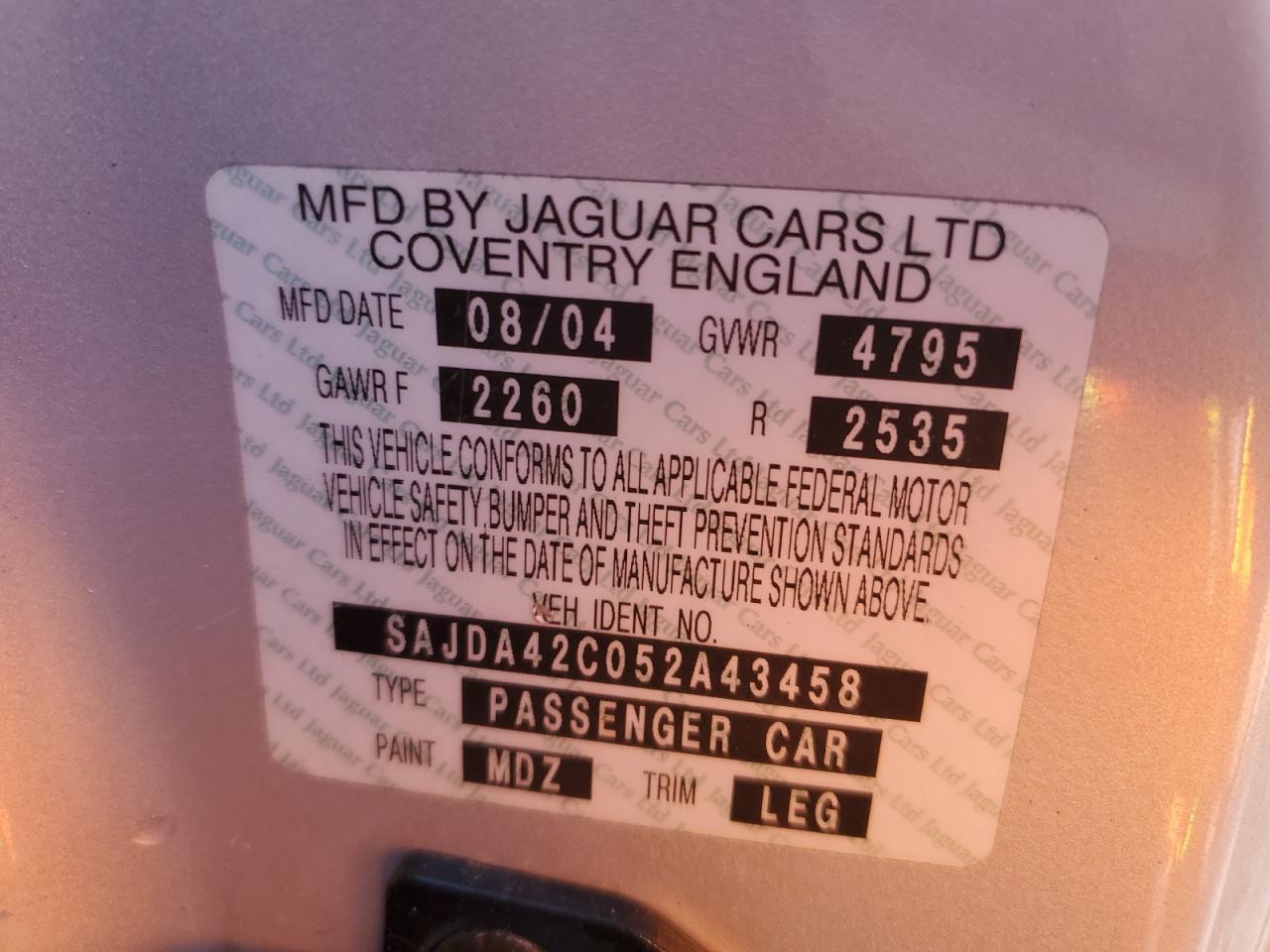 2005 Jaguar Xk8 Silver vin: SAJDA42C052A43458