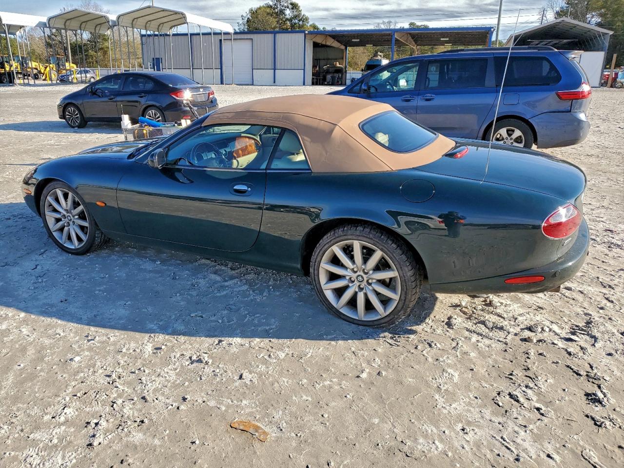 2004 Jaguar Xk8 Green vin: SAJDA42C142A40034