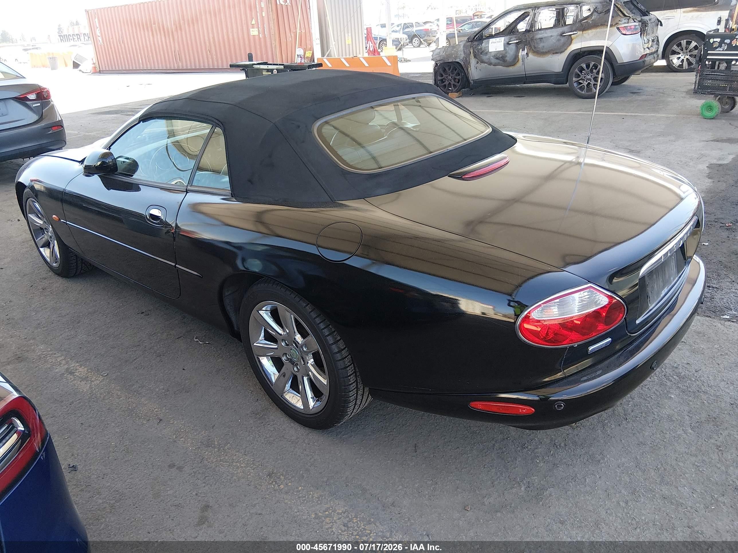 2003 Jaguar Xk8 Черный vin: SAJDA42C232A35357