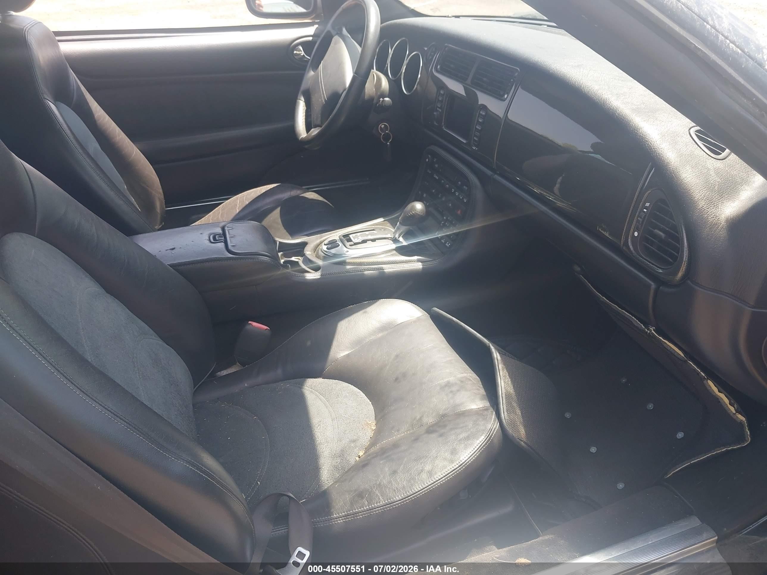 2006 Jaguar Xk8   Черный vin: SAJDA42C262A45150