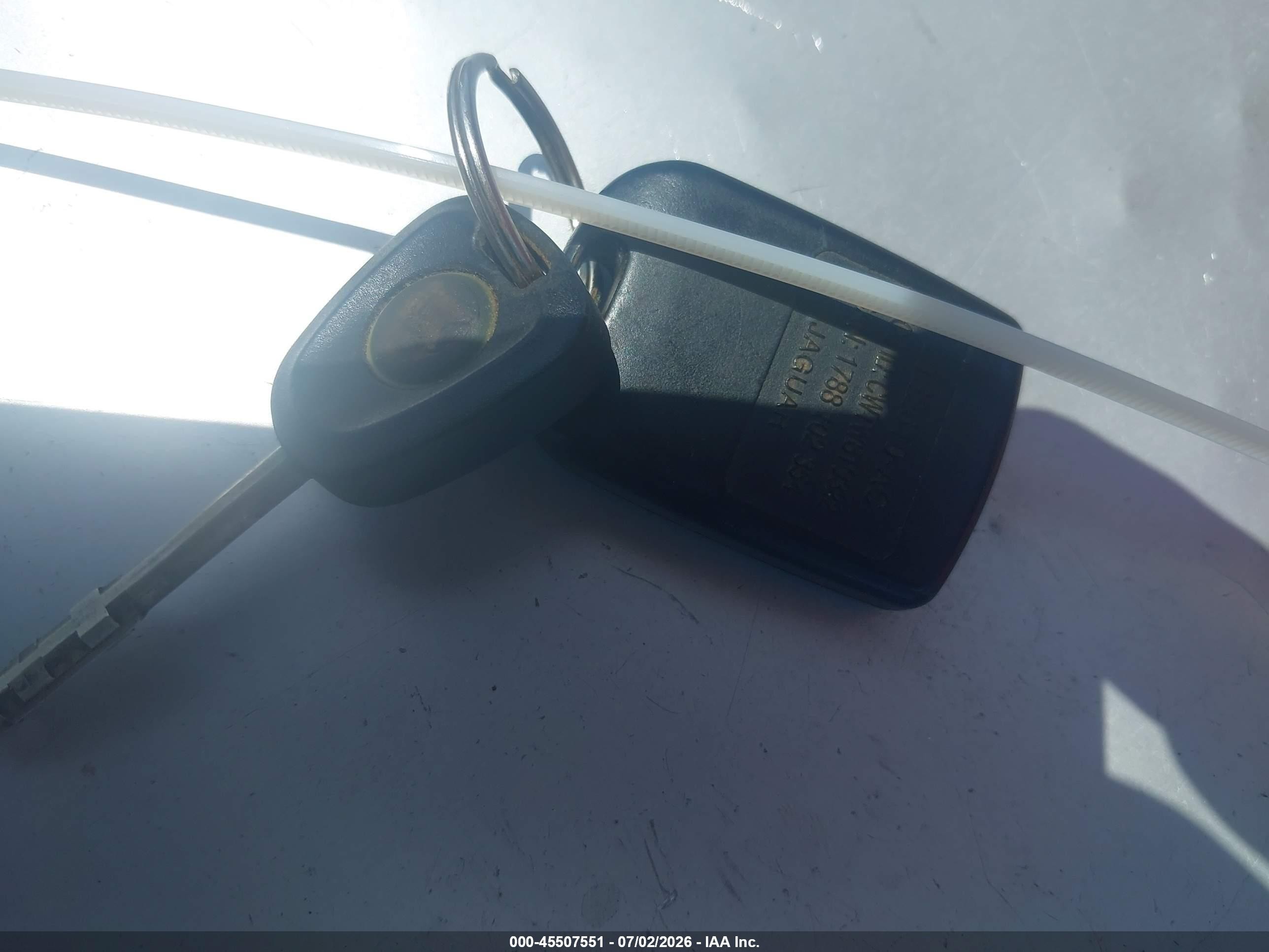 2006 Jaguar Xk8   Черный vin: SAJDA42C262A45150